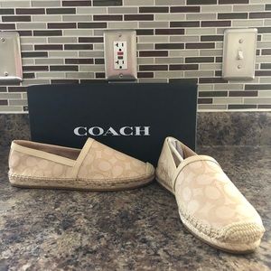 new In box size 6.5 Coach espadrilles